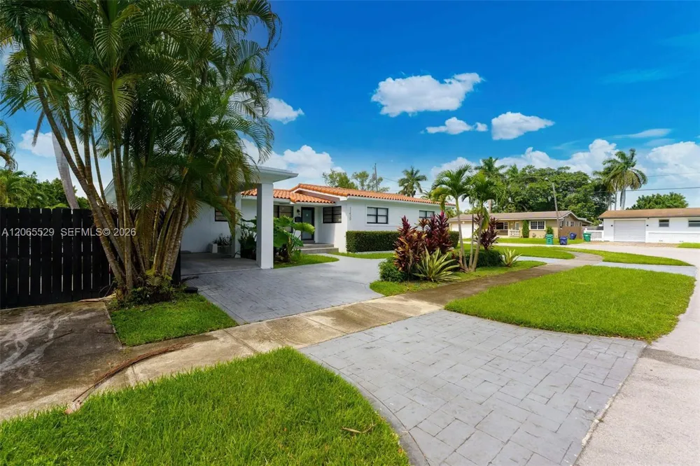 11420 NE 4th Ave Miami, FL 33161