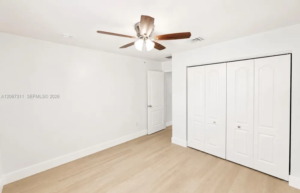 13 S Royal Poinciana Blvd #20 Miami Springs, FL 33166