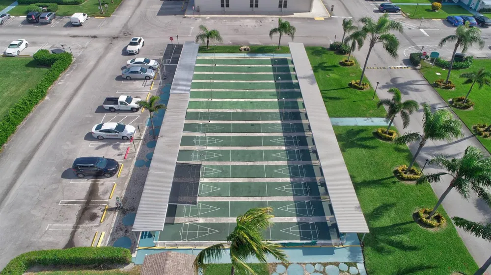 350 Horizons E #206 Boynton Beach, FL 33435