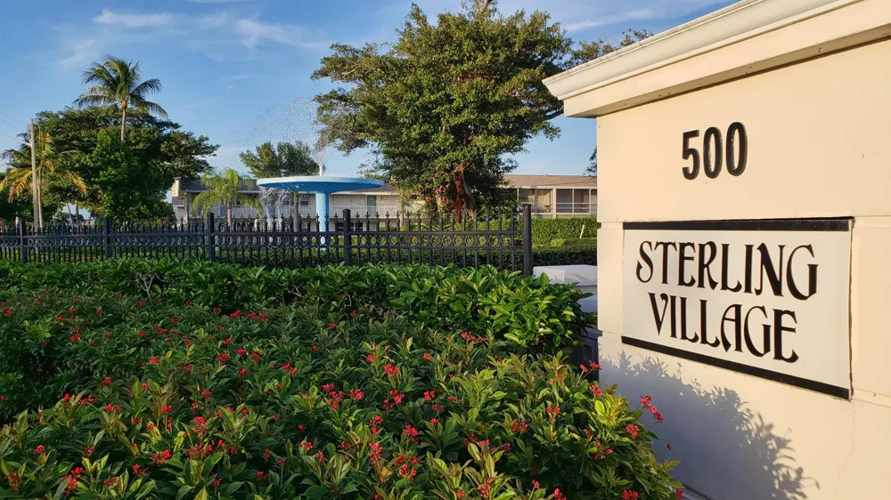 350 Horizons E #206 Boynton Beach, FL 33435