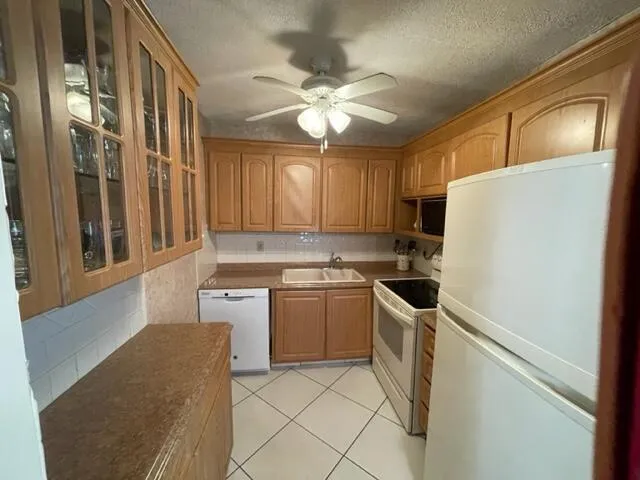 350 Horizons E #206 Boynton Beach, FL 33435