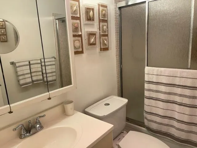 350 Horizons E #206 Boynton Beach, FL 33435