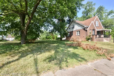 12245 Meyers Road