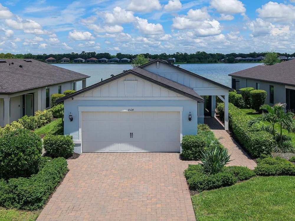 6524 SILVERSTAR DRIVE Sarasota, FL 34240