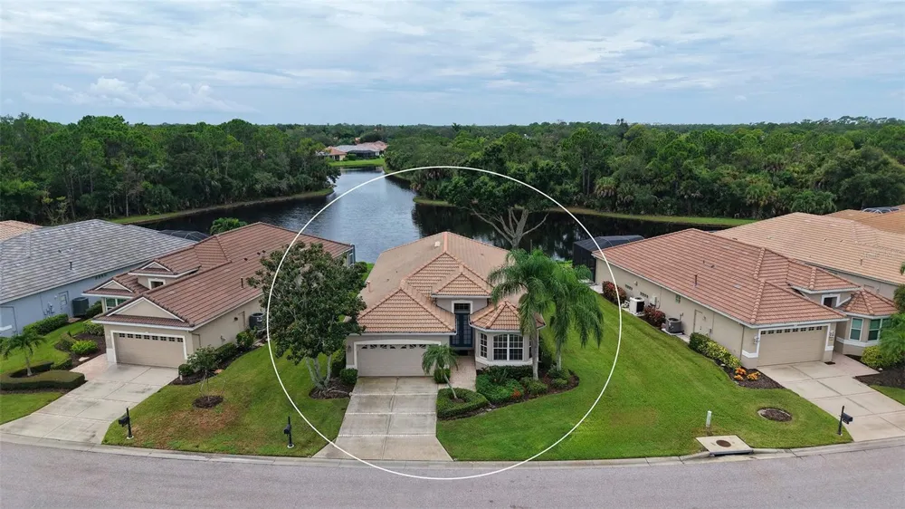 8224 NICE WAY Sarasota, FL 34238
