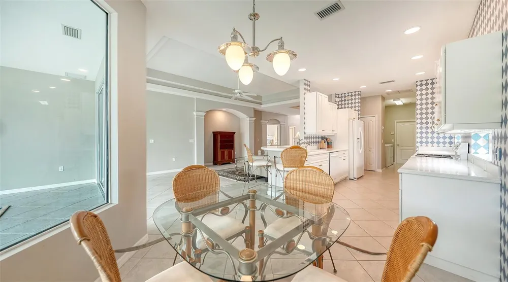 8224 NICE WAY Sarasota, FL 34238