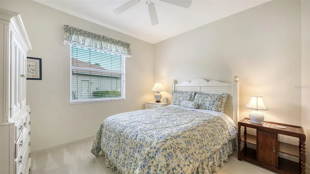 8224 NICE WAY Sarasota, FL 34238