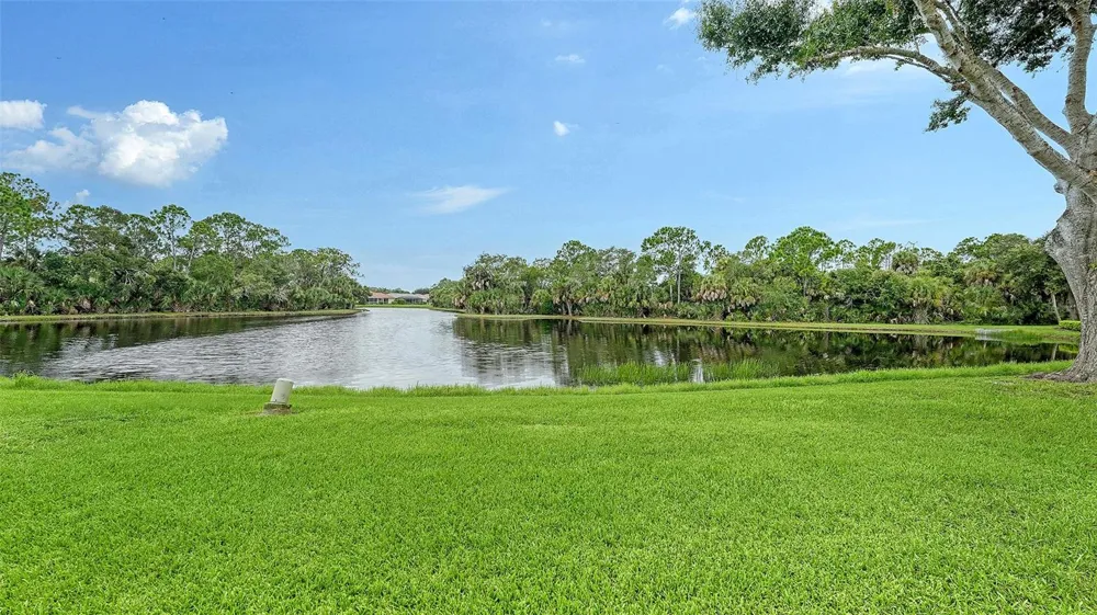 8224 NICE WAY Sarasota, FL 34238