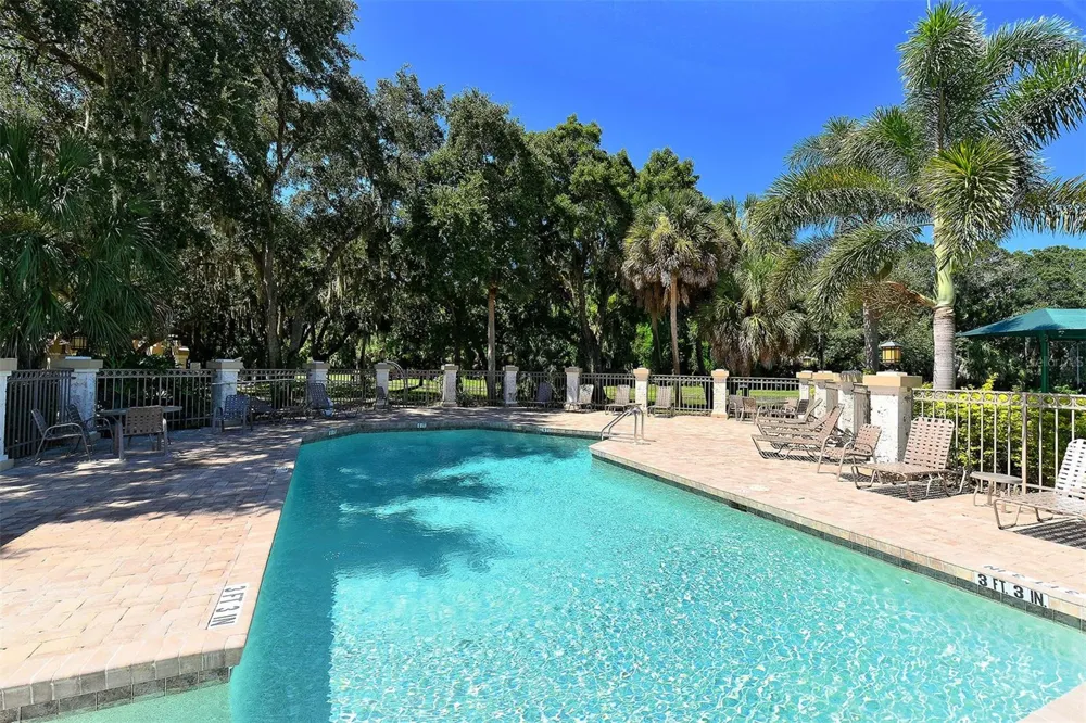 8224 NICE WAY Sarasota, FL 34238