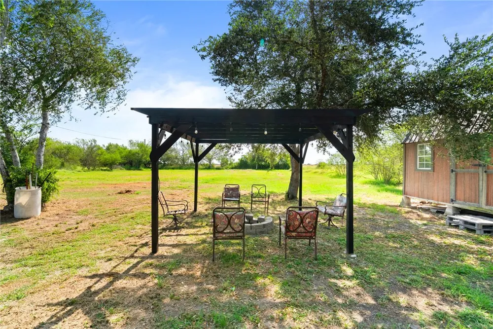 417 CR 1341 Alice, TX 78332
