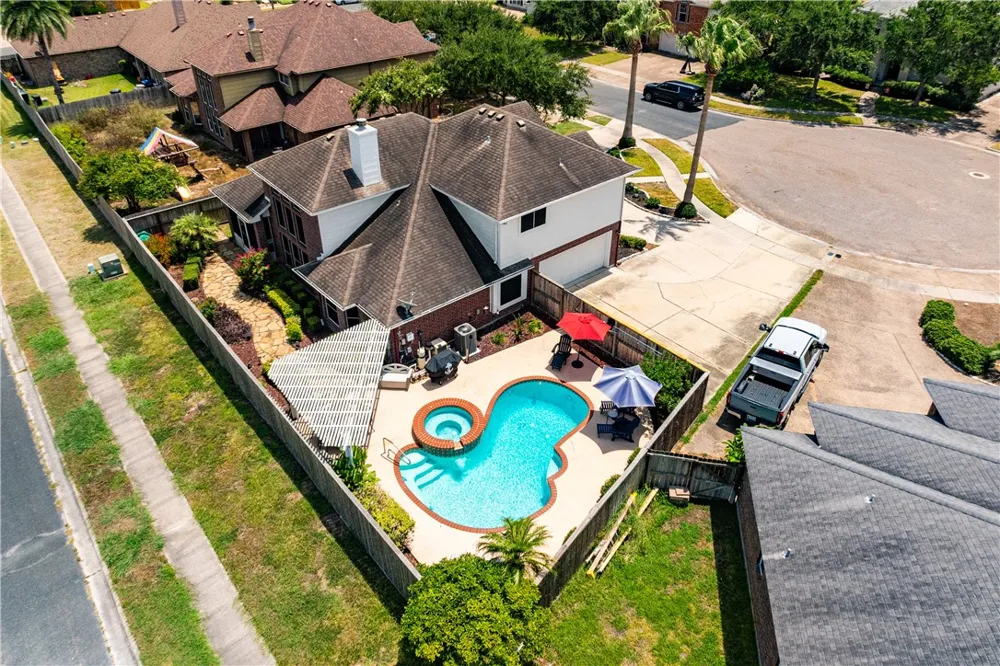 5706 Waterford Drive Corpus Christi, TX 78414