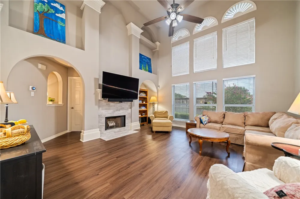 5706 Waterford Drive Corpus Christi, TX 78414