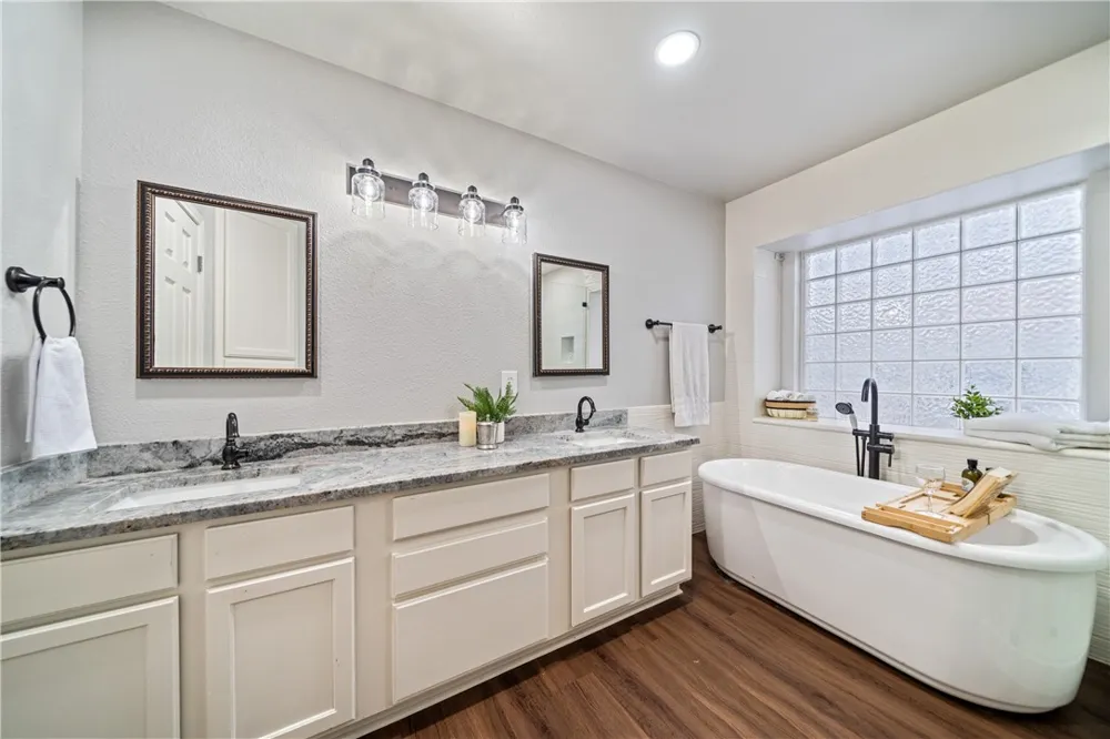 5706 Waterford Drive Corpus Christi, TX 78414
