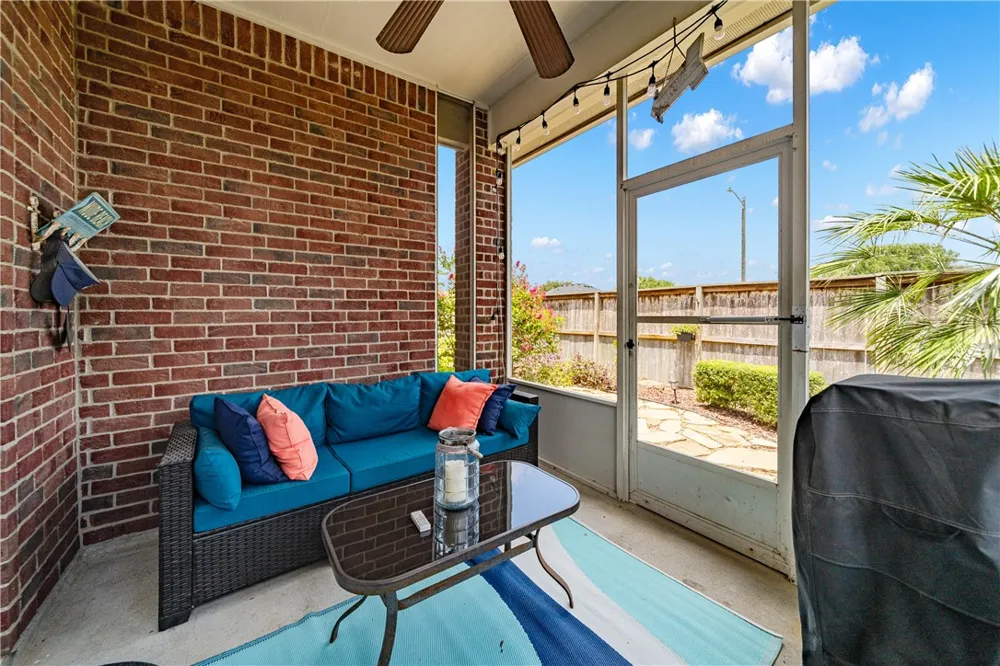 5706 Waterford Drive Corpus Christi, TX 78414