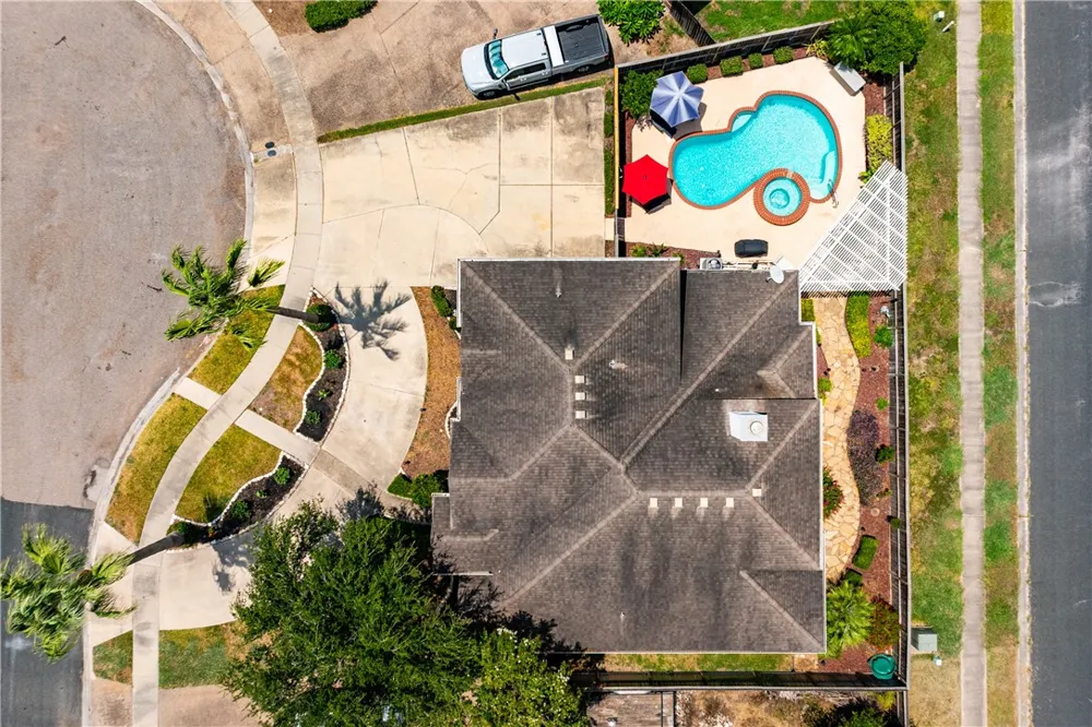 5706 Waterford Drive Corpus Christi, TX 78414