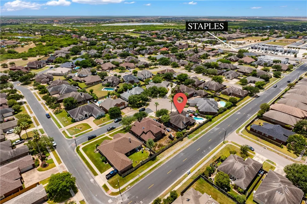 5706 Waterford Drive Corpus Christi, TX 78414