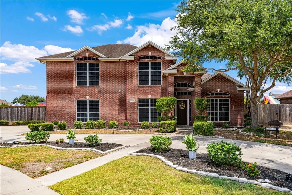 5706 Waterford Drive Corpus Christi, TX 78414