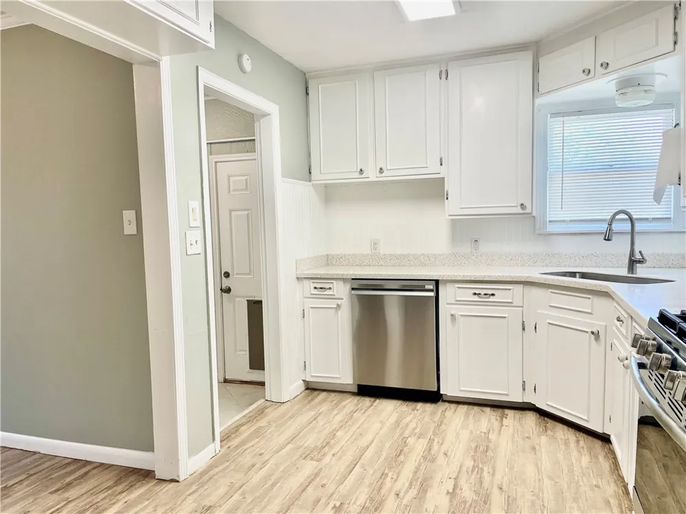 1006 Collingswood Drive Corpus Christi, TX 78412