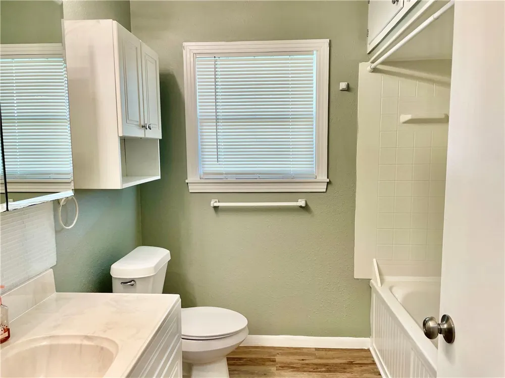 1006 Collingswood Drive Corpus Christi, TX 78412