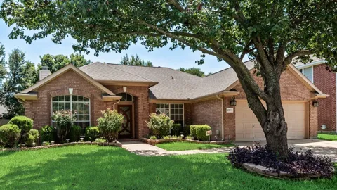 2311 Forest Park Circle