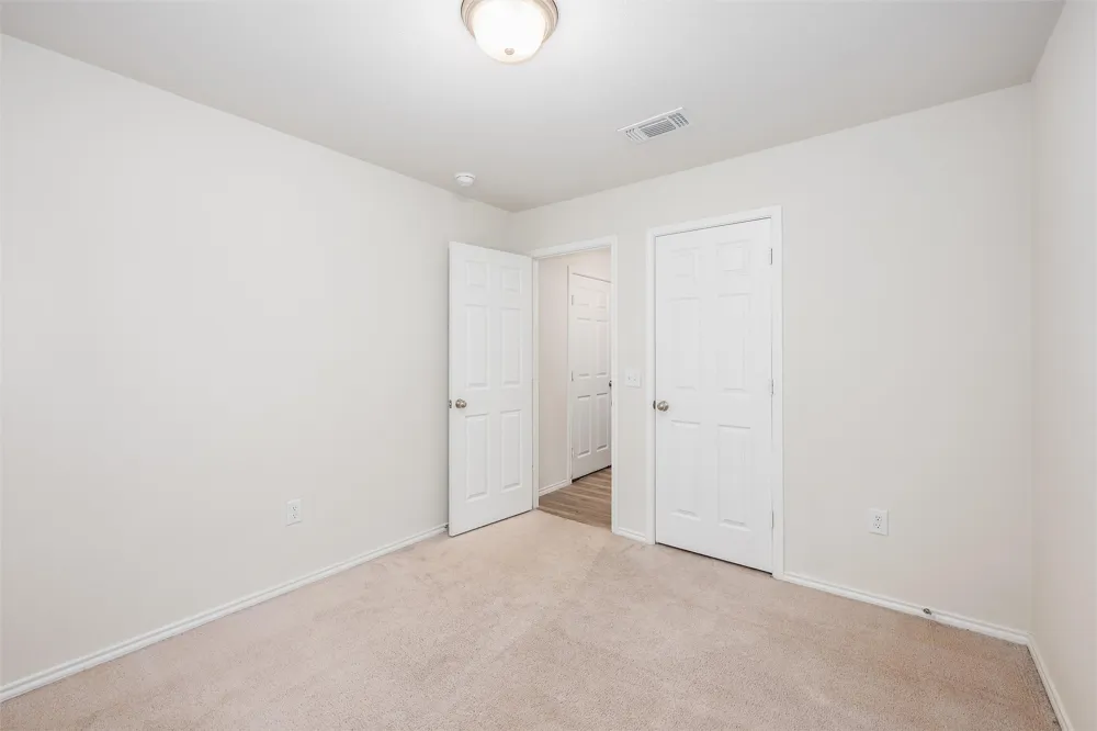 321 Glenwick Lane Van Alstyne, TX 75495