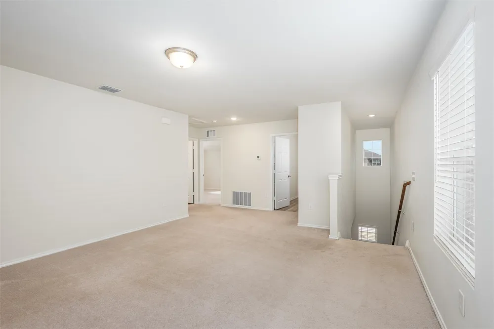 321 Glenwick Lane Van Alstyne, TX 75495