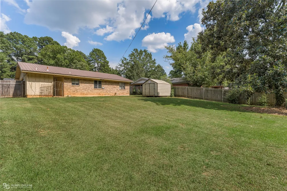 116 GENERAL BEAUREGARD Vivian, LA 71082
