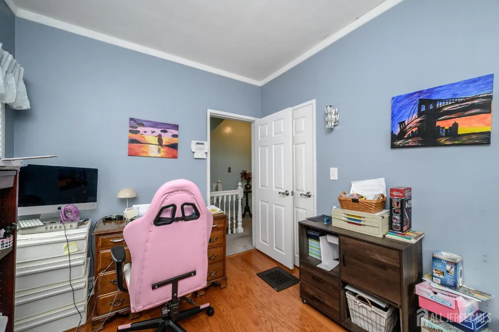 147 Claremont Avenue Verona, NJ 07044