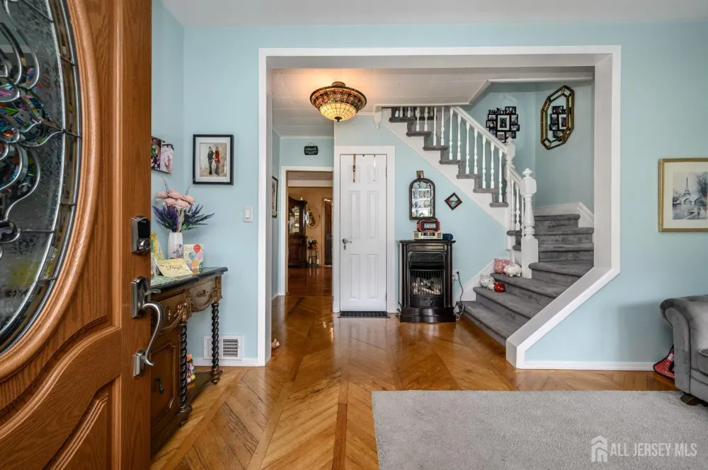 147 Claremont Avenue Verona, NJ 07044
