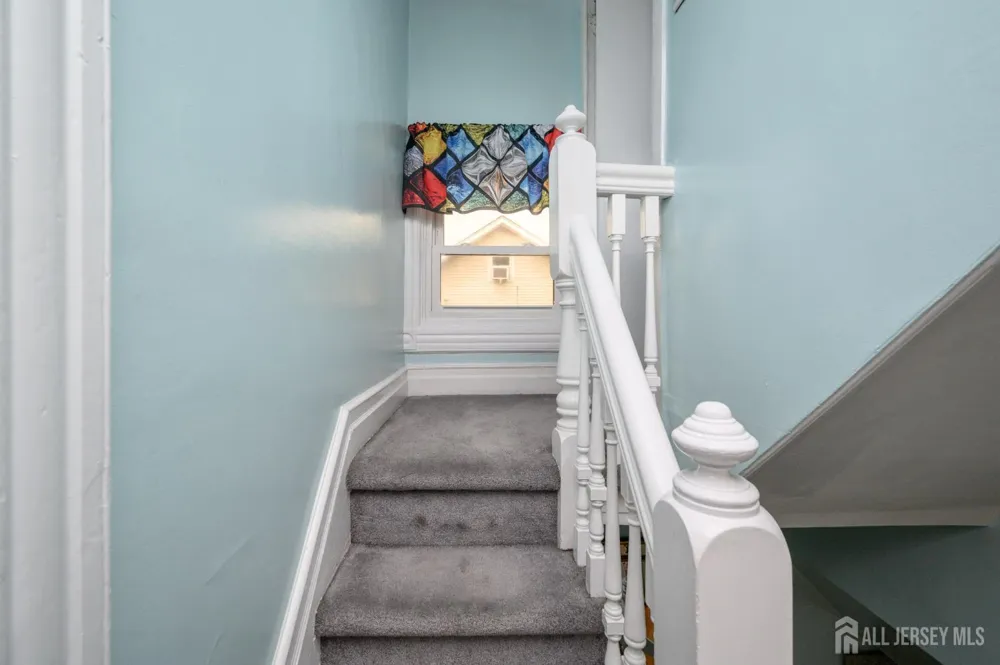 147 Claremont Avenue Verona, NJ 07044