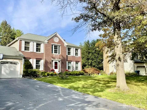 3 Webster Court