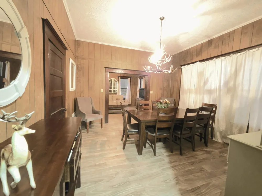 201 An County Road 165 Elkhart, TX 75839