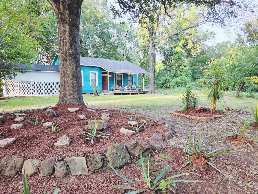 201 An County Road 165 Elkhart, TX 75839