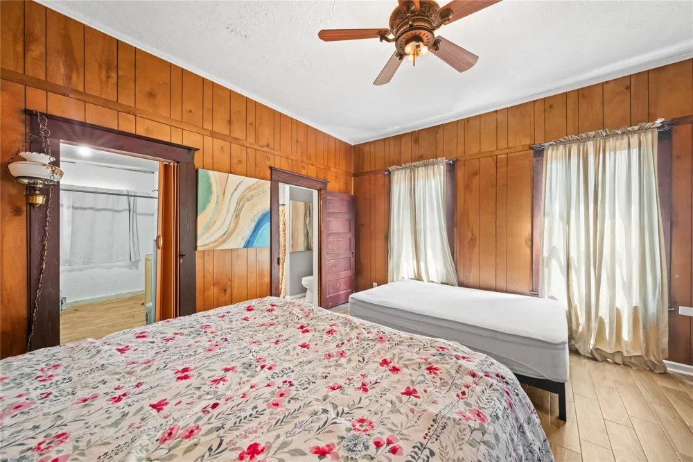 201 An County Road 165 Elkhart, TX 75839
