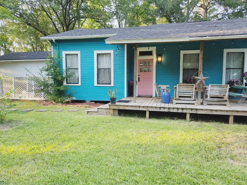 201 An County Road 165 Elkhart, TX 75839