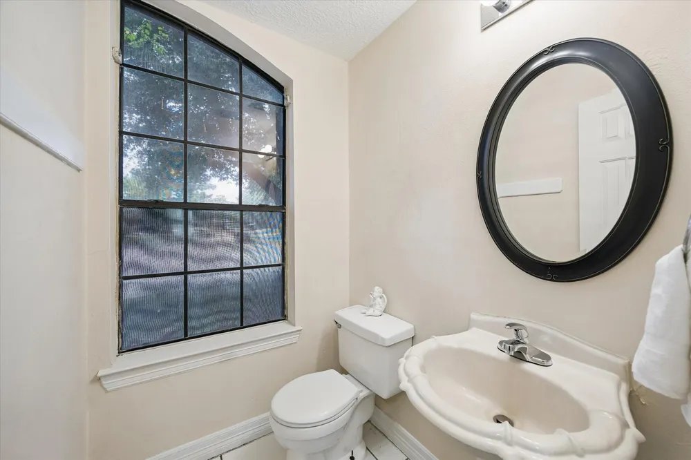 10707 Canmere Court Houston, TX 77070