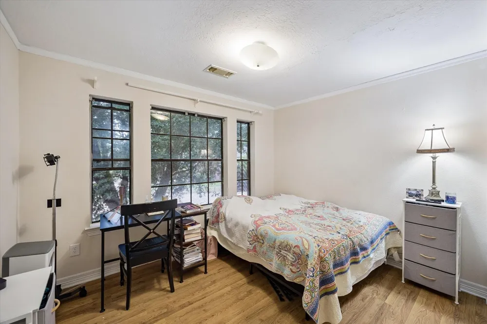 10707 Canmere Court Houston, TX 77070