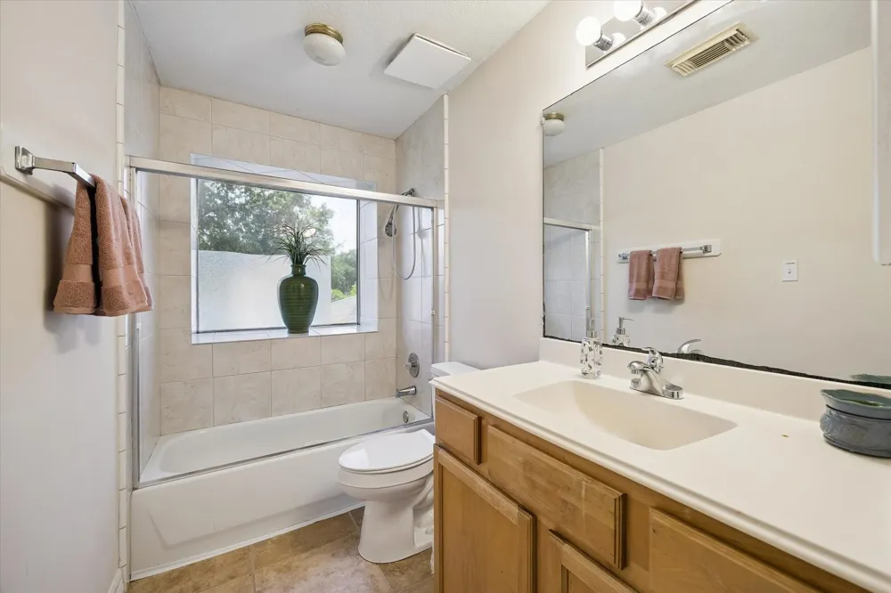10707 Canmere Court Houston, TX 77070