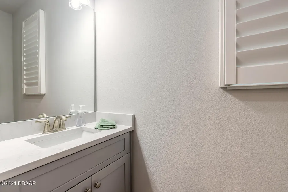 3065 Isles Way New Smyrna Beach, FL 32168