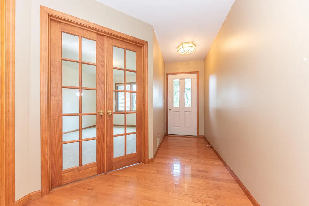 535 Sycamore Circle Saline, MI 48176
