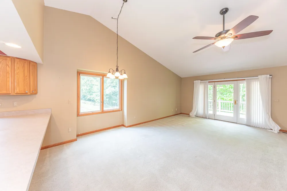 535 Sycamore Circle Saline, MI 48176