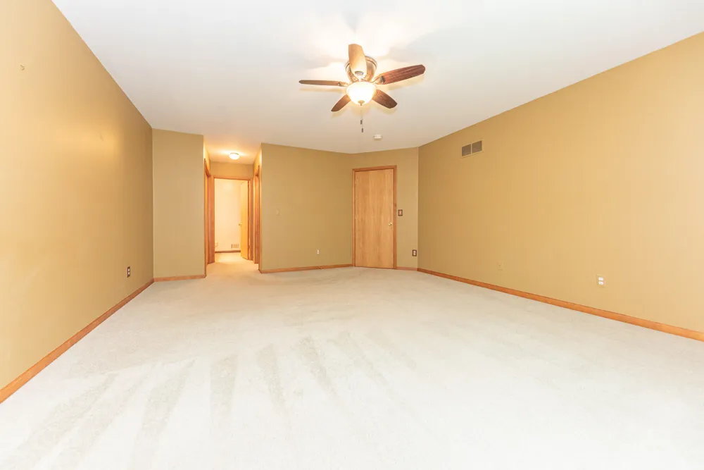 535 Sycamore Circle Saline, MI 48176