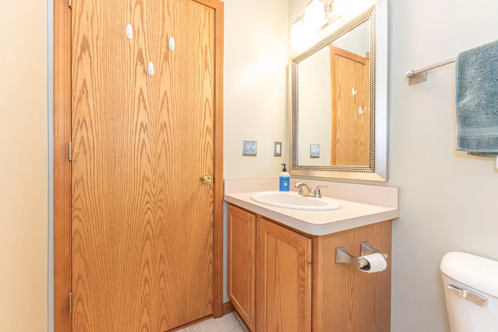 535 Sycamore Circle Saline, MI 48176