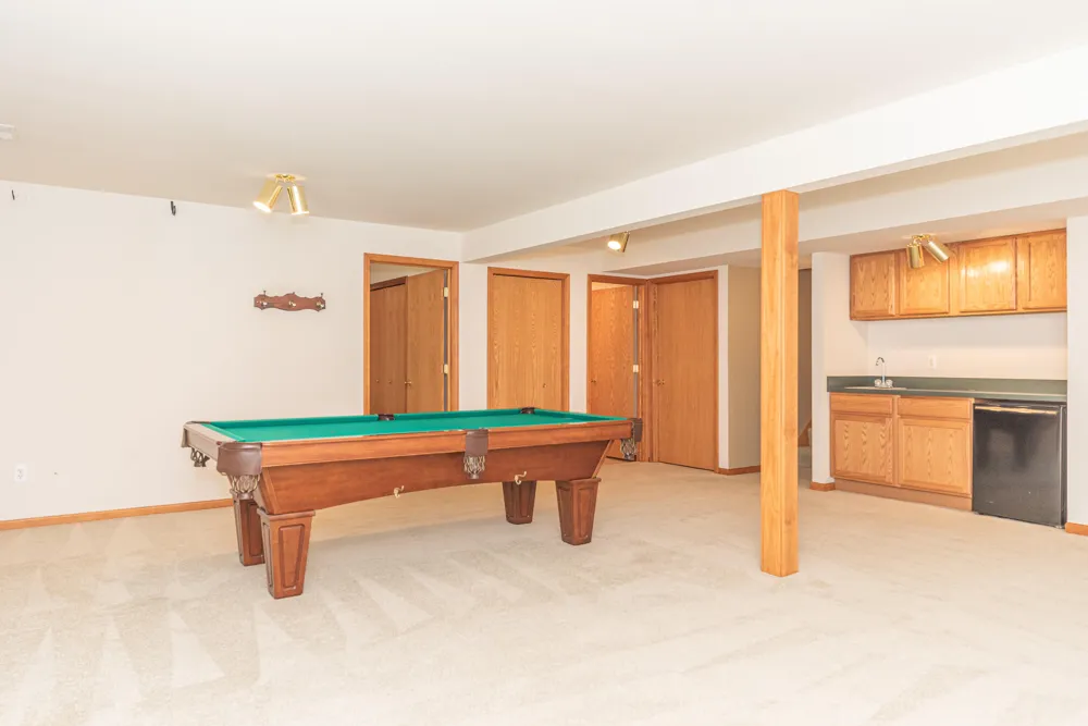535 Sycamore Circle Saline, MI 48176