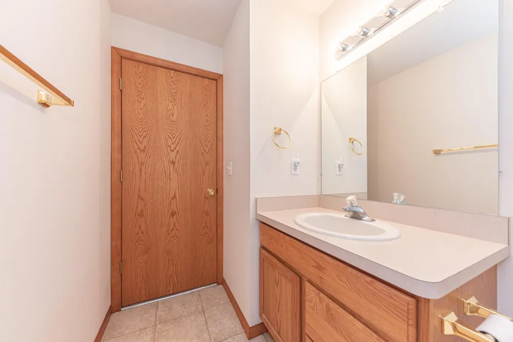 535 Sycamore Circle Saline, MI 48176