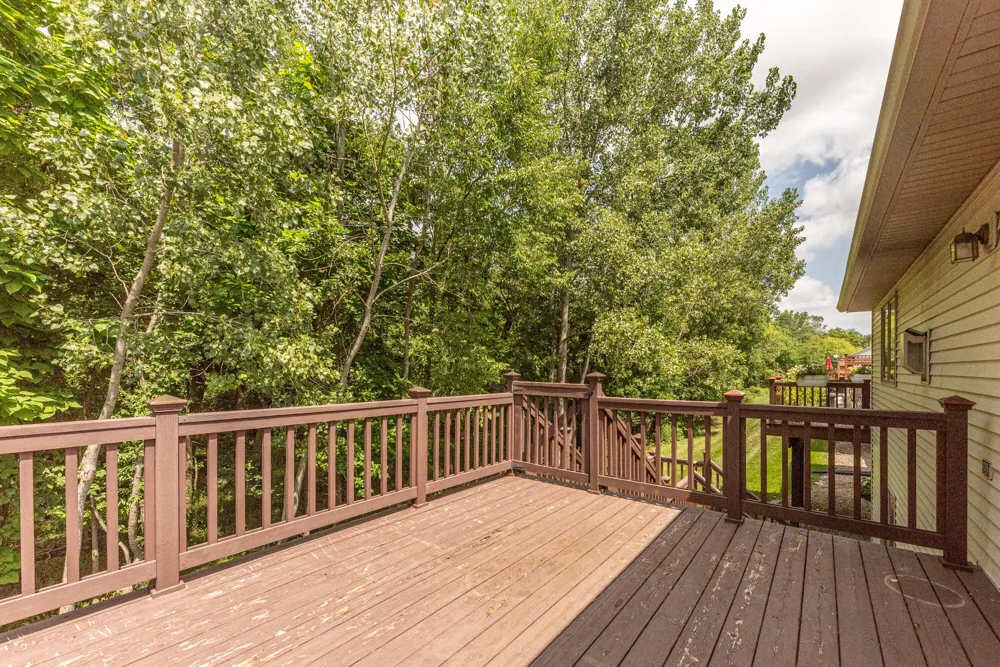 535 Sycamore Circle Saline, MI 48176
