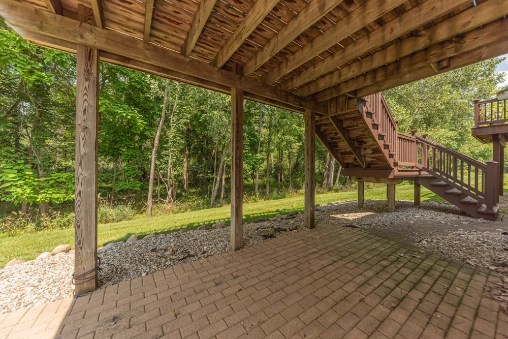 535 Sycamore Circle Saline, MI 48176