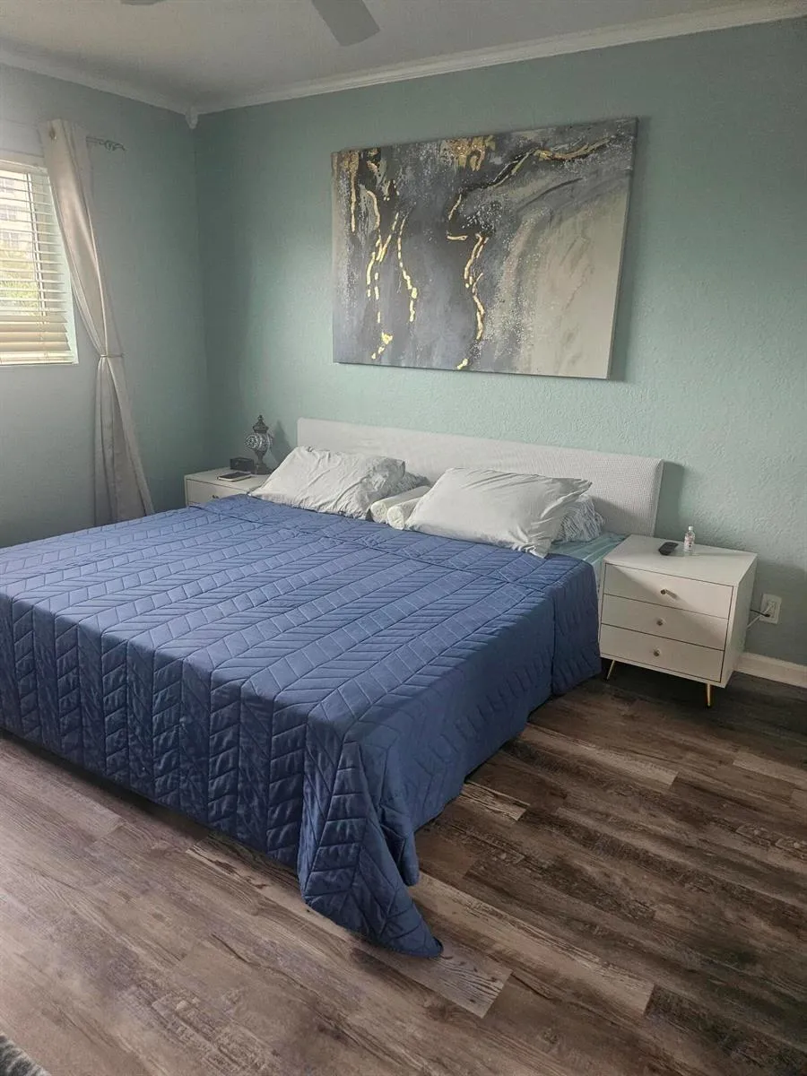 1001 SE 16TH STREET #9 Fort Lauderdale, FL 33316