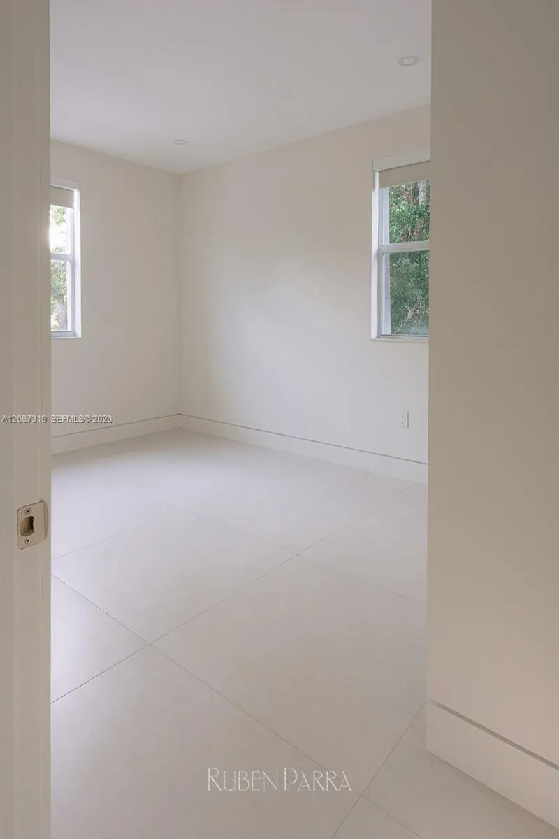 8167 NW 108th Ct #. Doral, FL 33178