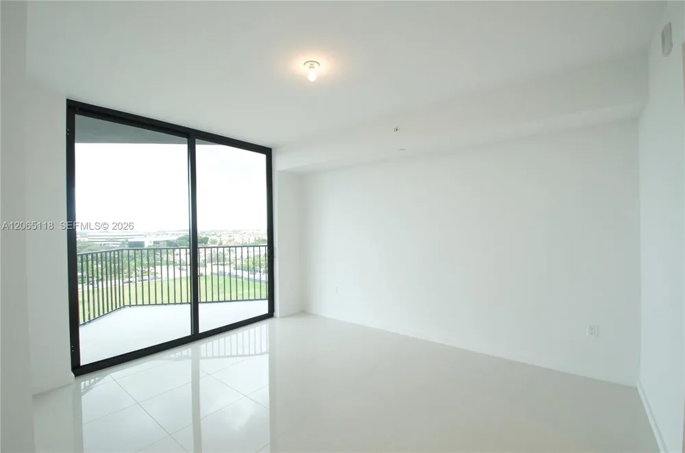 5300 Paseo Blvd #709 Doral, FL 33166